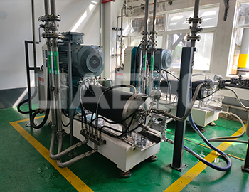 江蘇某公司2臺100L砂磨機調試成功